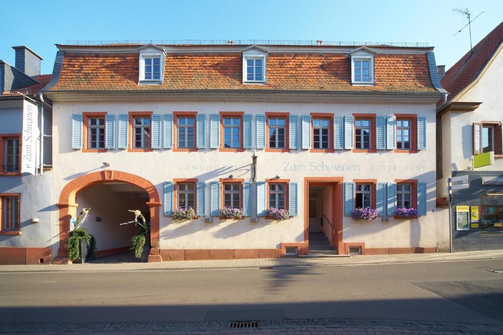 Landhotel Zum Schwanen Mit Restaurant Mona Liza Osthofen Zewnętrze zdjęcie